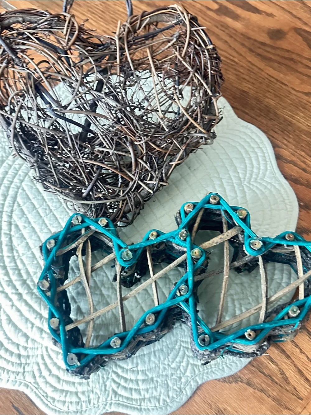 Lot of 2 wicker heart baskets